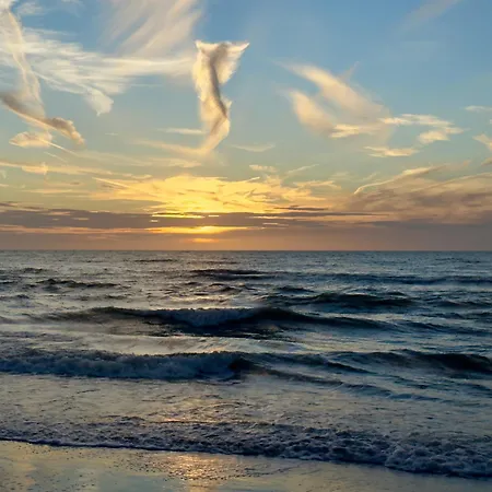 Bed & Breakfast Logies Zen Aan Zee