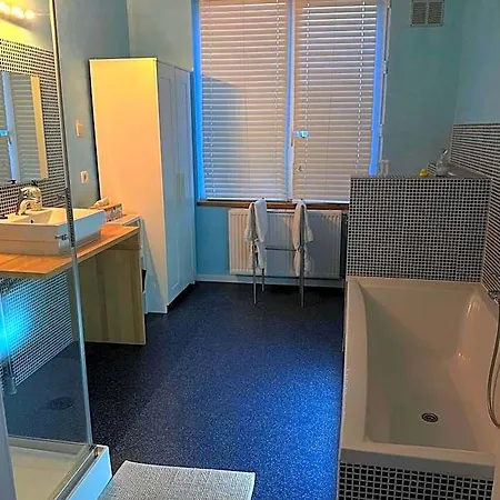 Logies Zen Aan Zee 4* Ostende